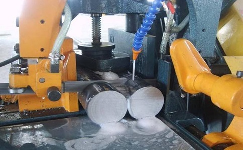 沙田镇卧式带锯床的送料方式有哪几种？